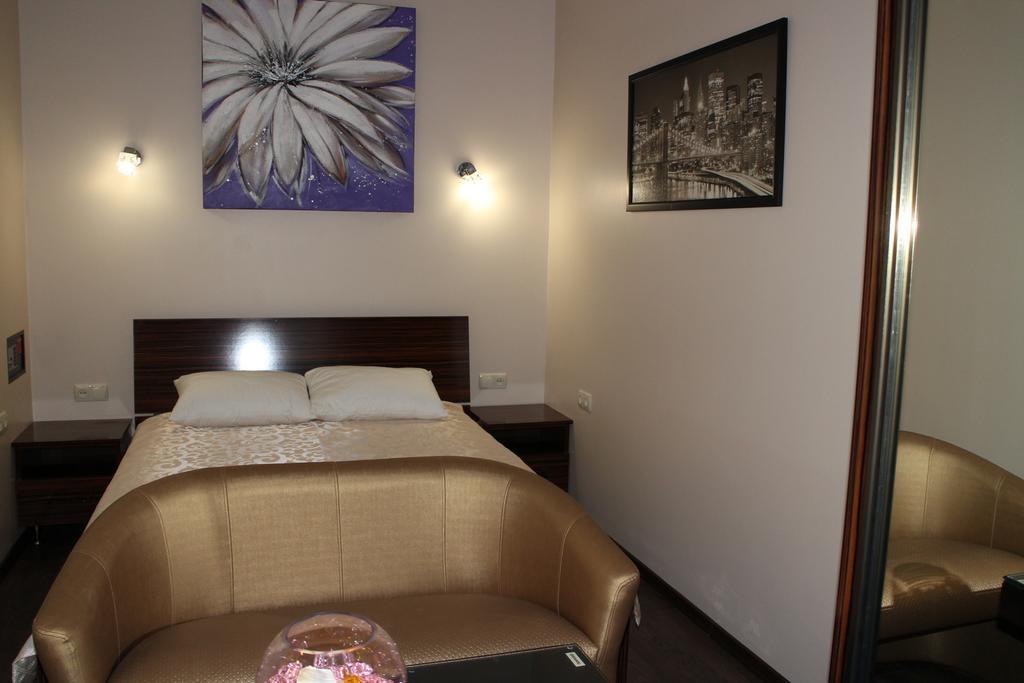 Elite Odessa Apartments Rum bild